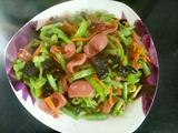 姜豆角炒火腿肠
