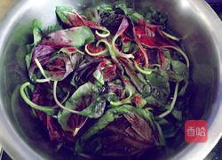 红糖苋菜汁面包的做法图解1