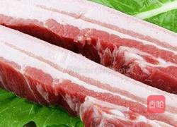 豆筋棍烧红烧肉的做法图解1