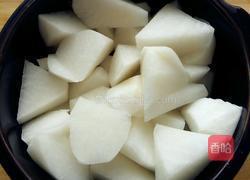 萝卜烧肉的做法图解1