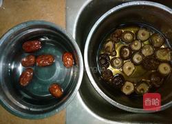 老母鸡香菇汤的做法图解2