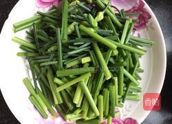 鱿鱼炒韭苔的做法图解4