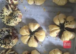 花朵豆沙面包的做法图解12