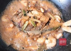 红烧鲳鱼虾仁的做法图解6