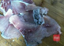 青瓜溜鱼片的做法图解2