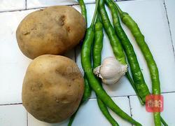 青椒土豆丝的做法图解2