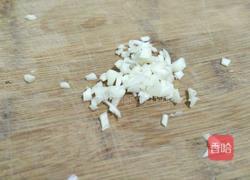 辣椒炒淡菜干的做法图解3