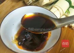 金针菇豆皮卷的做法图解3
