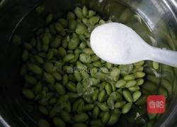 凉拌毛豆粒的做法图解3