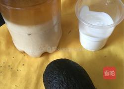 牛油果蜂蜜奶昔的做法图解1