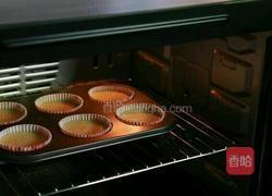 豆沙裱花海绵怀子蛋糕的做法图解8