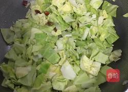 圆生菜炒火腿肠的做法图解4