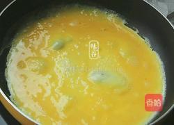 苦瓜炒鸡蛋的做法图解4