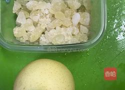 冰糖雪梨的做法图解1