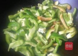 青椒肉段的做法图解5