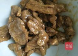 海鲜菇炒肉片的做法图解8