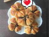 花朵豆沙面包的做法[图]