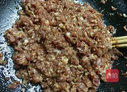 酸菜猪肉饺子的做法图解3