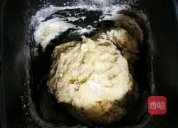 甜味面包的做法图解1
