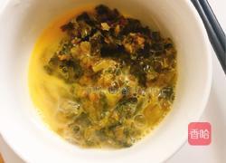 雪菜煎鸡蛋的做法图解2