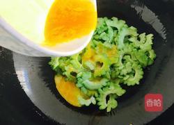 苦瓜炒鸡蛋的做法图解9