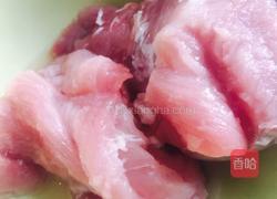 青椒肉丝的做法图解1