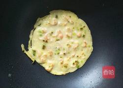 鲜虾鸡蛋饼的做法图解9