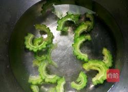 凉拌苦瓜（酱苦瓜片）的做法图解5