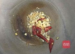 炒圆生菜的做法图解3
