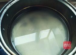 小瓜玉米瘦肉粥的做法图解5