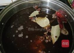 卤猪蹄的做法图解4