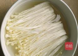虫草花凉拌金针菇的做法图解1
