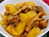 土豆炖鸡块