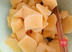 简单版土豆炖排骨的做法图解1
