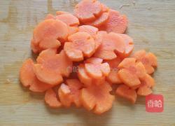 西兰花奶白汤的做法图解2