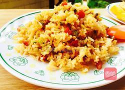蛤蜊肉腊肠炒饭的做法图解8