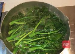 美味芥蓝的做法图解1
