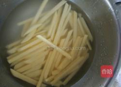 炸薯条的做法图解2