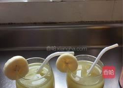 冰凉葡萄香蕉汁的做法图解7