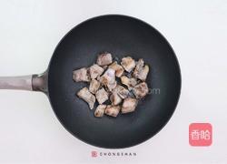 糖醋烧排骨的做法图解1