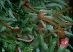 西芹炒鸡胸肉的做法图解5