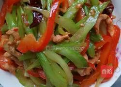 西芹炒鸡胸肉的做法图解6