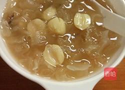 银耳莲子羹的做法图解4