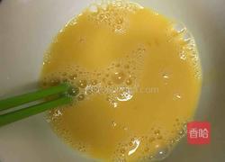 韭菜鸡蛋饼的做法图解2