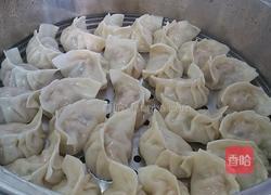 猪肉鸡腿菇蒸饺的做法图解5