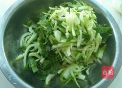 油菜丝汆丸子的做法图解1