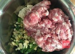 豆腐猪肉香肠的做法图解4