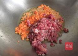 皮蛋瘦肉粥的做法图解3