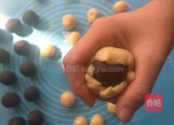 蛋黄豆沙月饼的做法图解10