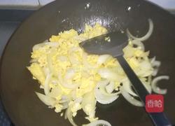 洋葱炒鸡蛋的做法图解8
